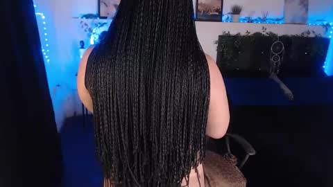 Snapshot of liascarlett chatting on 21, 12, 2025 LiaScarlett online show from 21, 12, 2025