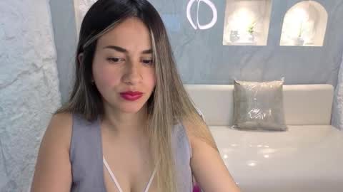 Online 800 to 1400 online show from 18, 10, 2025