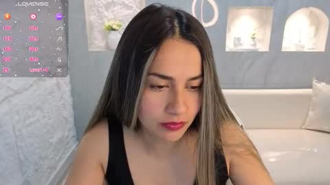 Online 800 to 1400 online show from 7, 11, 2025