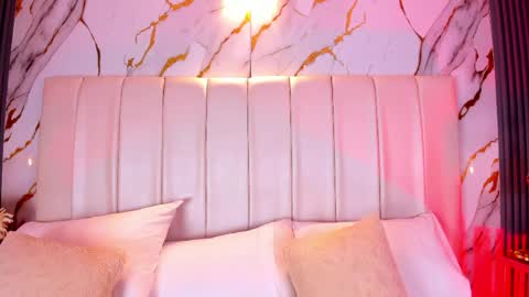  LIA TINK  online show from 28, 3, 2026