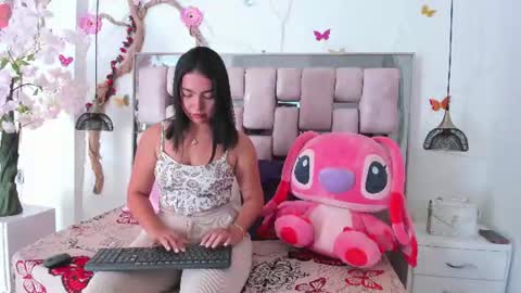 liawells_ online show from 25, 6, 2026