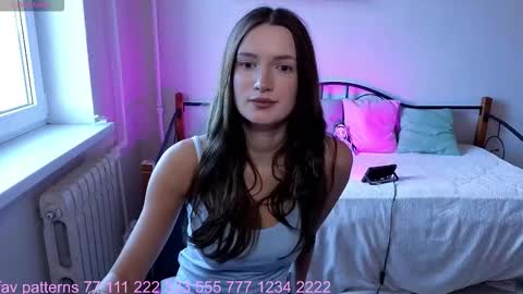 Welcome guys in my room Im Claire online show from 26, 9, 2025