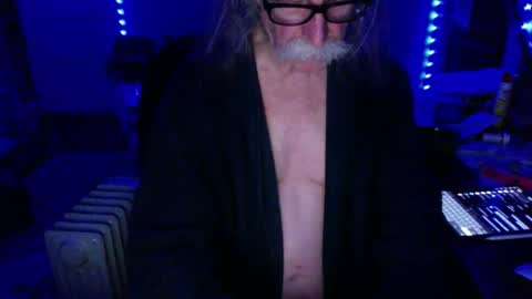 Snapshot of lickyouryoni chatting on 15, 12, 2025 LickYourYoni online show from 15, 12, 2025
