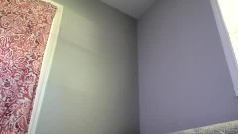 Snapshot of lightskinwithgirth chatting on 12, 4, 2026 lightskinwithgirth online show from 12, 4, 2026