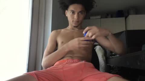 Snapshot of lightskinwithgirth chatting on 13, 5, 2026 lightskinwithgirth online show from 13, 5, 2026