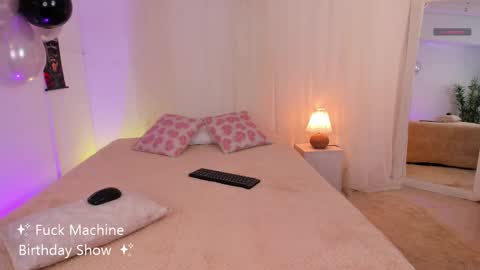 Snapshot of liia_sweett chatting on 1, 10, 2025 Lia Sweet online show from 1, 10, 2025