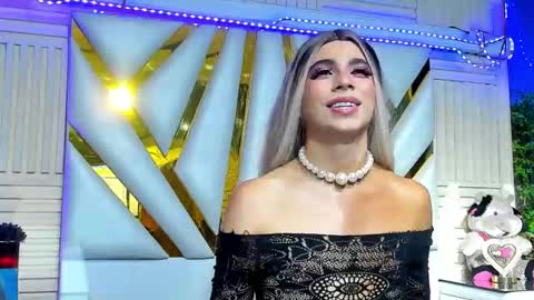 liiacollins online show from 28, 10, 2025