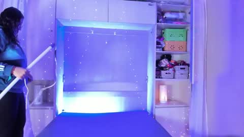         online show from 15, 1, 2026