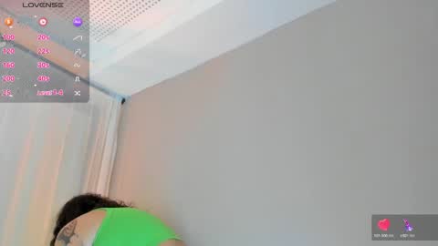 Snapshot of liiavega chatting on 18, 5, 2026 online show from 18, 5, 2026