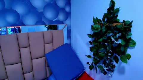 Snapshot of liil_miia chatting on 26, 5, 2026 Miia online show from 26, 5, 2026