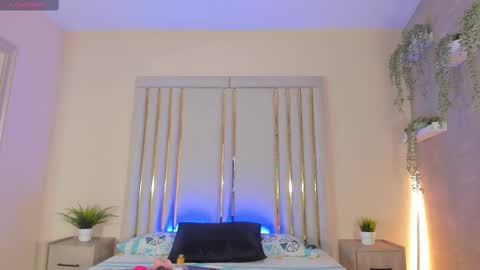 liincostelloo online show from 8, 3, 2025