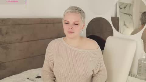 likaaberry online show from 30, 9, 2025