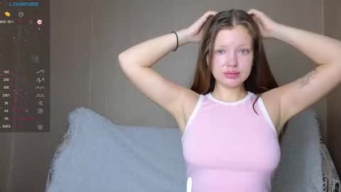 Snapshot of like_sun chatting on 14, 10, 2025 Call me Anna online show from 14, 10, 2025