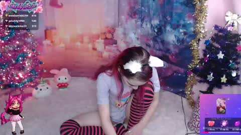 Snapshot of likemyashe chatting on 5, 1, 2025 LikeMyAshe online show from 5, 1, 2025