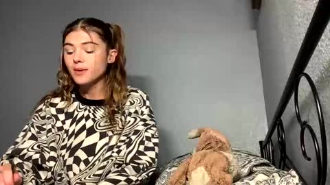 Snapshot of lil_luca chatting on 20, 10, 2025 lil_luca online show from 20, 10, 2025
