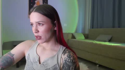 INST Lil happines s online show from 3, 11, 2025