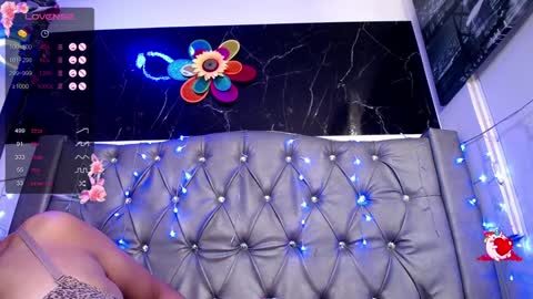   online show from 13, 1, 2025