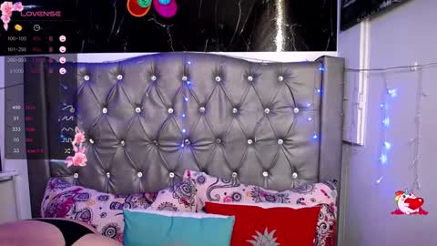   online show from 17, 1, 2025