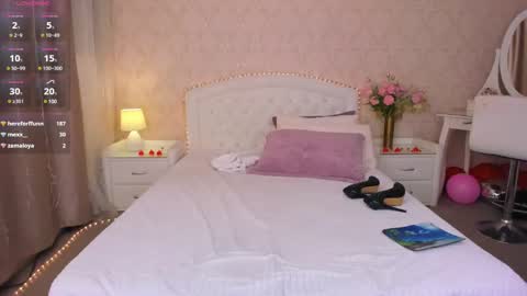 Lila My schedule this week ThursdaySaturdaySunday online show from 2, 3, 2025