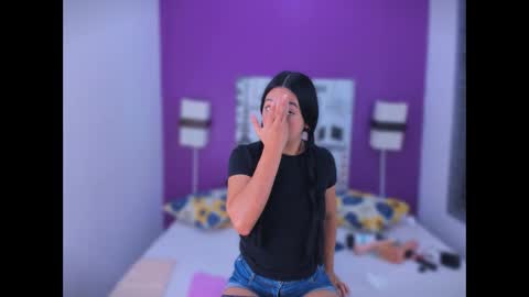 L I L A online show from 11, 11, 2025