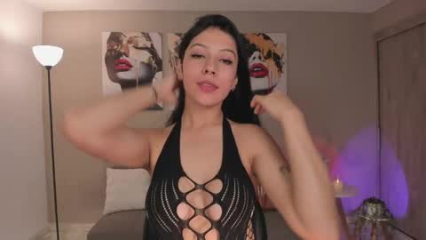 Snapshot of lilawest chatting on 9, 5, 2026 Lila West online show from 9, 5, 2026