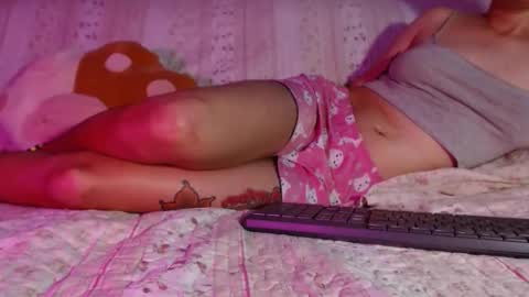 Snapshot of lildotx chatting on 17, 9, 2025 Lil hehim online show from 17, 9, 2025