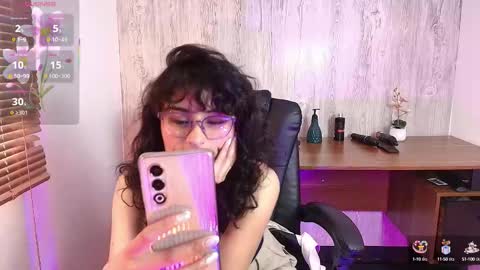Snapshot of lili_clan chatting on 29, 9, 2025 lili_clan online show from 29, 9, 2025