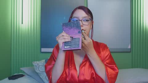 Snapshot of lili_cox chatting on 20, 4, 2026 Lili online show from 20, 4, 2026
