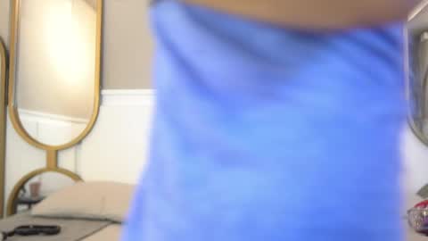 Snapshot of lili_cox chatting on 31, 5, 2026 Lili online show from 31, 5, 2026