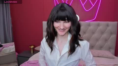 Snapshot of lili_flowerr chatting on 27, 2, 2025 Lilli follow me kiss online show from 27, 2, 2025