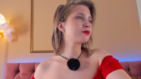Snapshot of lilianadaniels chatting on 25, 6, 2026 Lilian online show from 25, 6, 2026