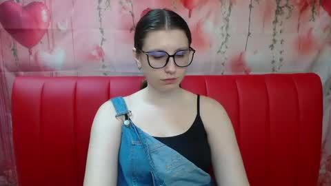 Snapshot of lilianashine chatting on 24, 5, 2026 lilianashine online show from 24, 5, 2026