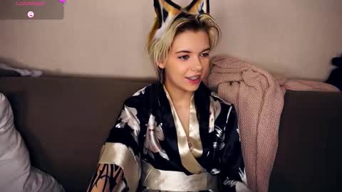 Snapshot of liliandaniels chatting on 18, 10, 2025 Lilian online show from 18, 10, 2025