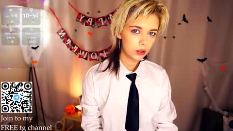 Snapshot of liliandaniels chatting on 19, 10, 2025 Lilian online show from 19, 10, 2025