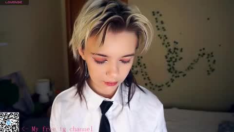 Snapshot of liliandaniels chatting on 26, 10, 2025 Lilian online show from 26, 10, 2025