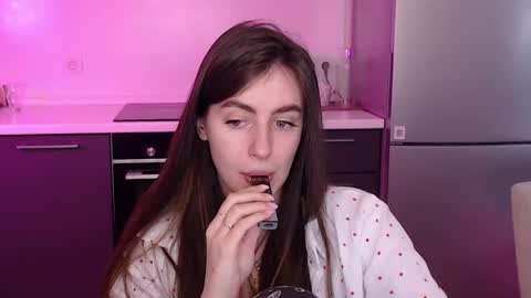 Snapshot of liliatlu chatting on 16, 6, 2026 Lilu online show from 16, 6, 2026