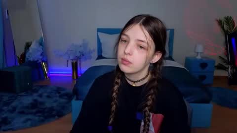 Lili Bakery online show from 6, 3, 2026