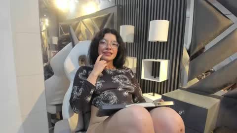 Snapshot of lilibeth___ chatting on 14, 1, 2025 Lili online show from 14, 1, 2025