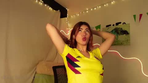 Snapshot of lilicum301 chatting on 18, 6, 2026 your love online show from 18, 6, 2026