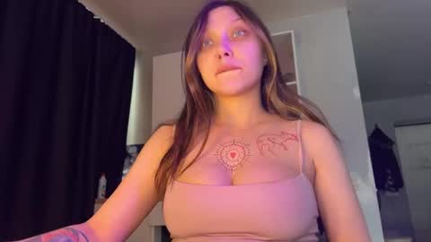 Sonechka online show from 15, 2, 2026