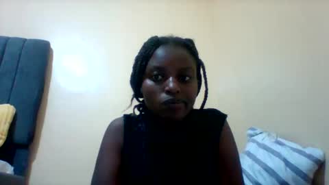 Snapshot of liligal chatting on 17, 5, 2026 liligal online show from 17, 5, 2026