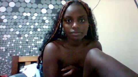 Snapshot of liligal chatting on 11, 6, 2026 liligal online show from 11, 6, 2026