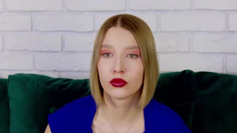 LiliLinn online show from 24, 2, 2025