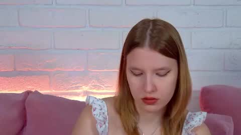 Snapshot of lililinn chatting on 16, 6, 2026 LiliLinn online show from 16, 6, 2026