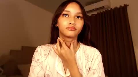 Chloe online show from 21, 9, 2025