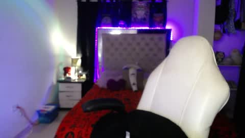Lilith online show from 8, 4, 2026