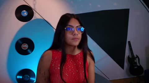 Lilith and Khloe  online show from 26, 9, 2025