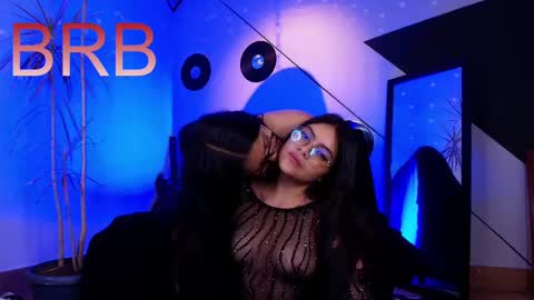 Lilith and Khloe  online show from 7, 10, 2025