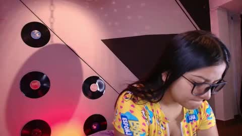 Lilith and Khloe  online show from 10, 2, 2026