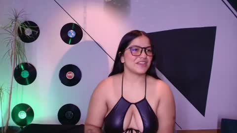Snapshot of lilith_black_1 chatting on 21, 3, 2026 Lilith and Khloe online show from 21, 3, 2026